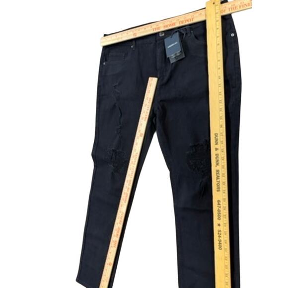 NWT!! "ABSECAI" SZ 40 Distressed Straight Leg/Skinny Jean Skateboarder Stretch - Picture 2 of 7